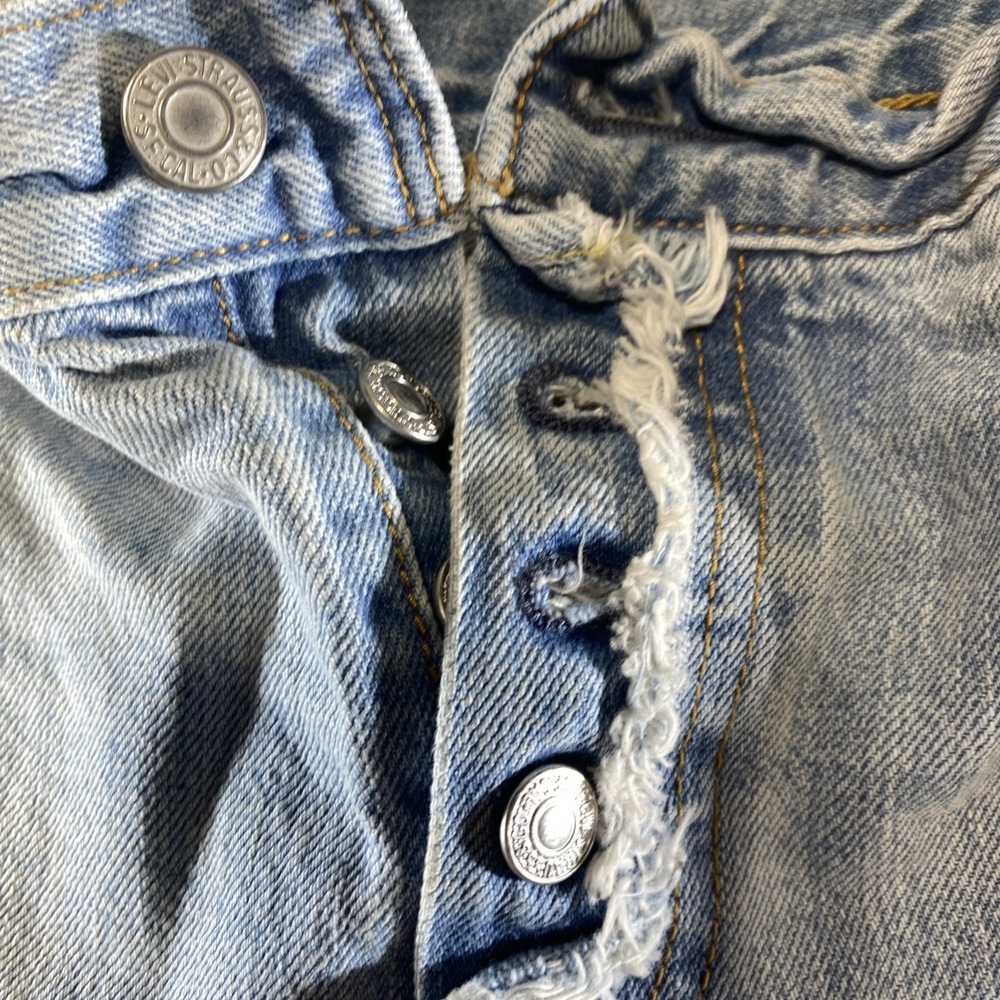 Levi's 501 High Rise Cutoff Shorts W28 Button Fly Distressed Light Wash - Picture 2 of 8